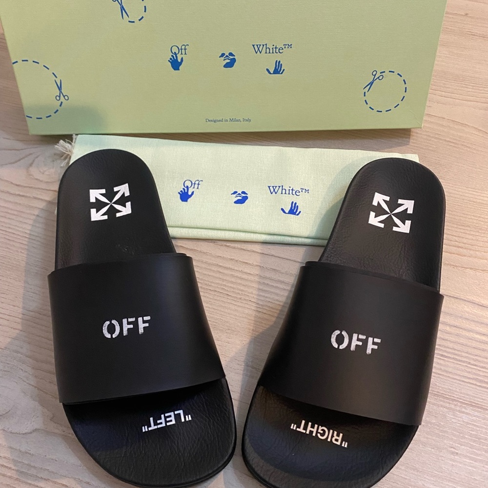 XSOLDX Off-White Logo Flat Pool Sandals